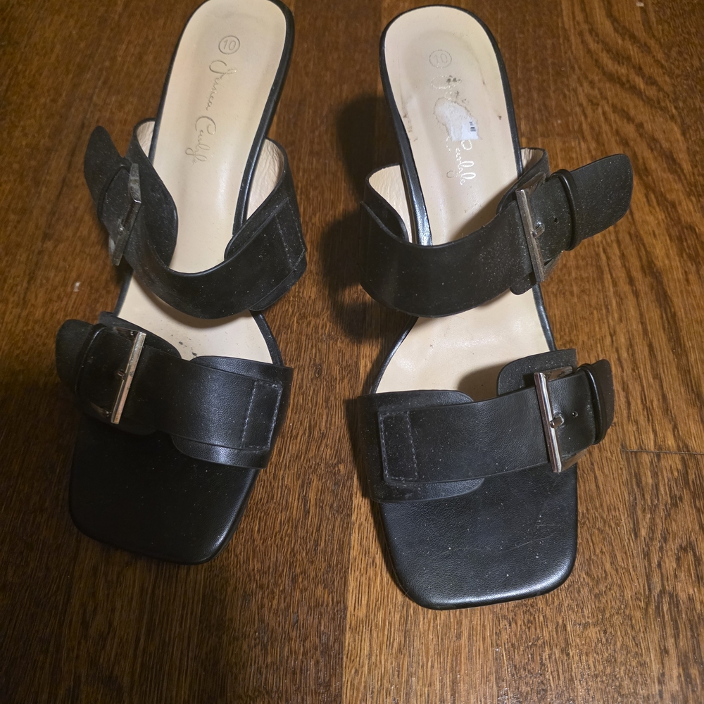 Black Women Shoes with Buckle Detail